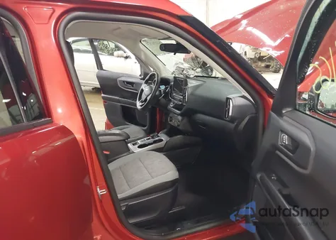 2023 Ford Bronco Sport Big Bend z USA, uszkodzony, nr VIN 3FMCR9B6XPRD27326